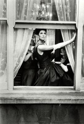 1961 Simone Dallancourta for Vogue, London