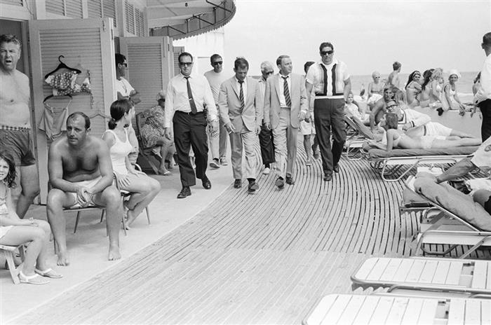 Frank Sinatra  Miami  Beach  on the boardwalk view 2 