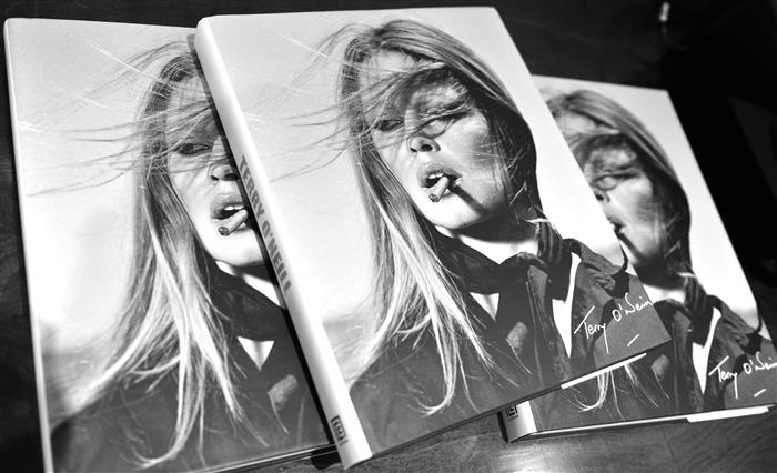 Terry O'Neill  Opus Book Life Time  Signed by Terry O'Neill