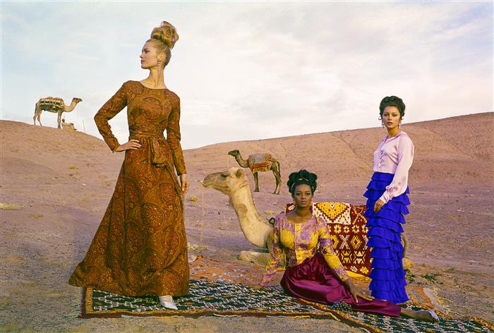 Elle  Les Trots Magiciennes Models with Camels  Morocco 1963