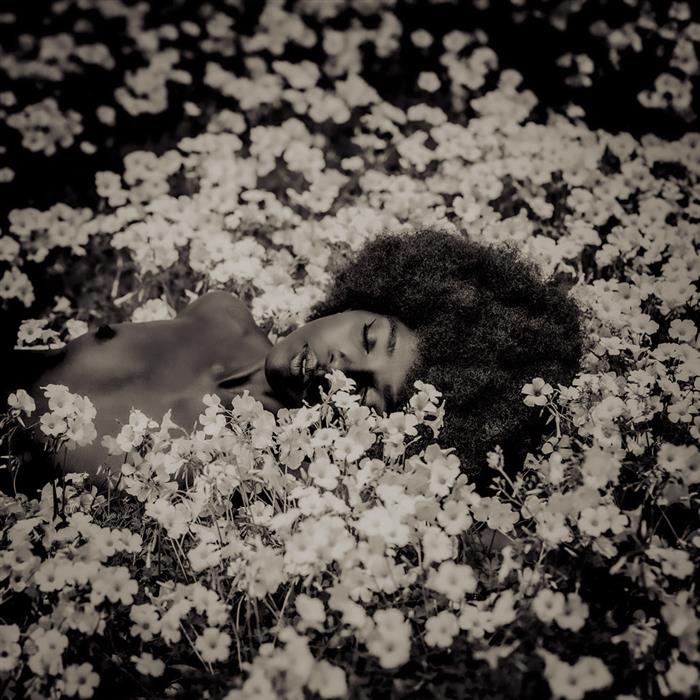 Laure in my Fields 03