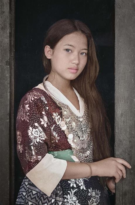 Nalee in a red dress 